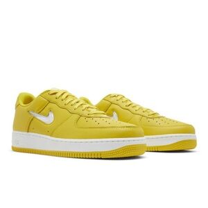 2023
Air Force 1 Jewel 'Color of the Month - Yellow'  NWT and box